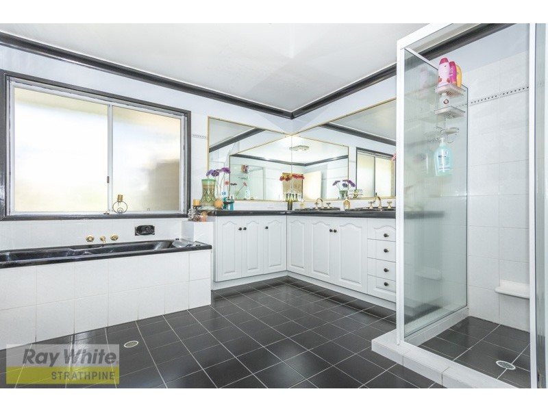 480 Moore Road, Kurwongbah QLD 4503