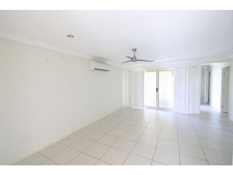 1/16 Homeland Court, Warner QLD 4500
