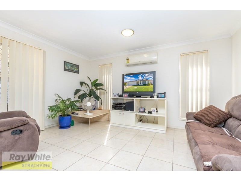 4 Moylan Court, Bray Park QLD 4500