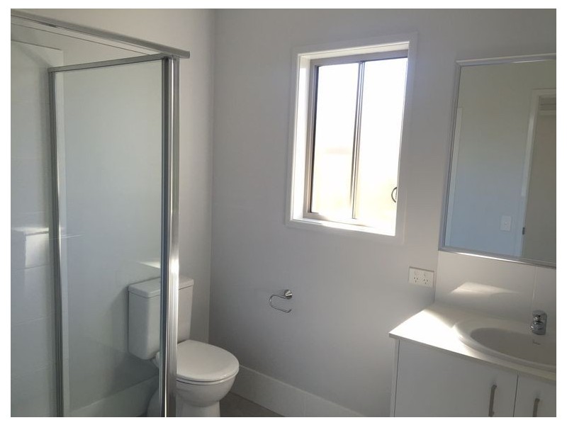 2 McKenzie Place, Warner QLD 4500