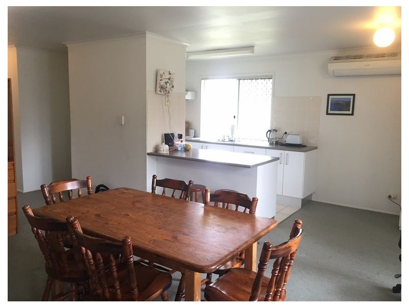 2/10 Prokuda Close, Goodna QLD 4300