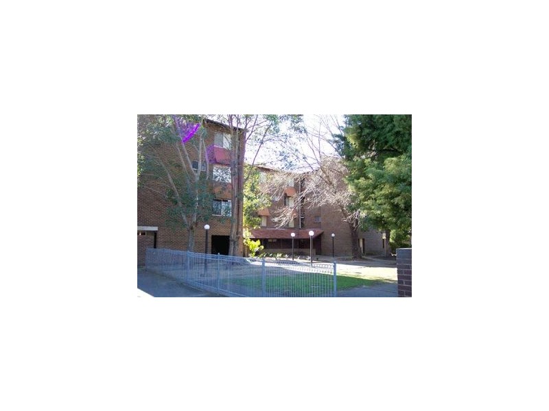32/147 MARCH STREET, Richmond NSW 2753