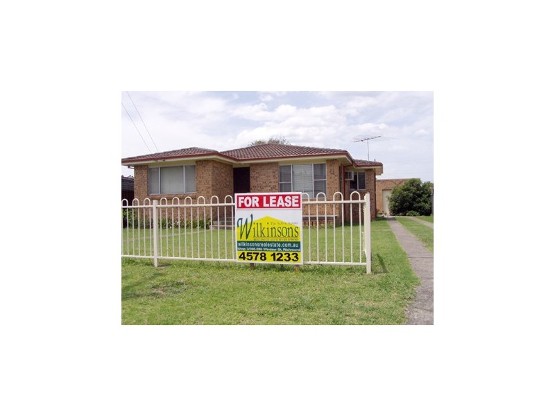 2 Hughes Avenue, Richmond NSW 2753