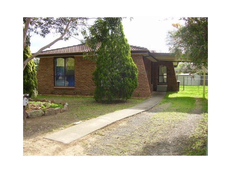 17 Tim Whiffler Place, Richmond NSW 2753