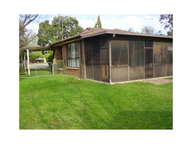 17 Tim Whiffler Place, Richmond NSW 2753