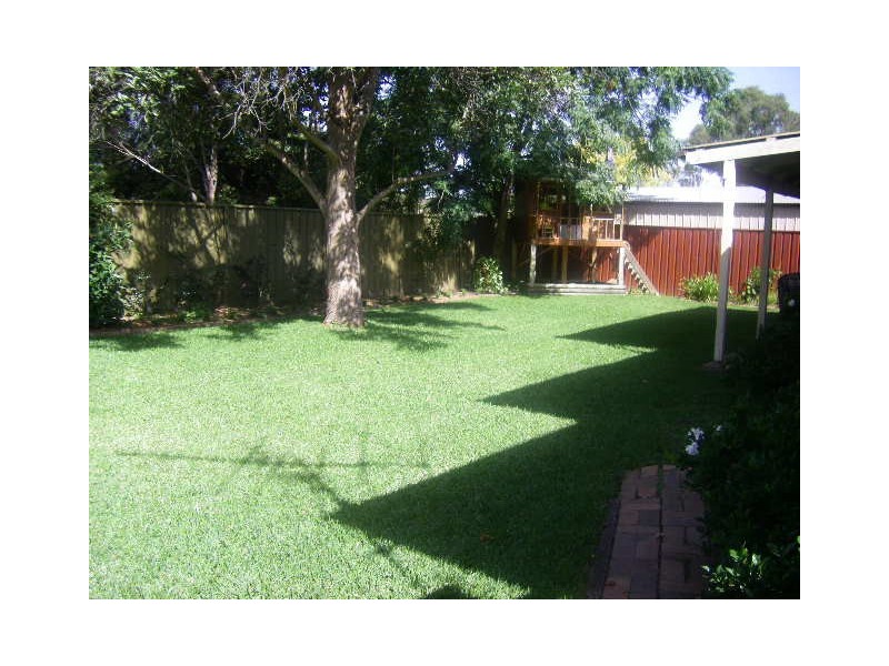 27 WILLIAM COX DR, Richmond NSW 2753