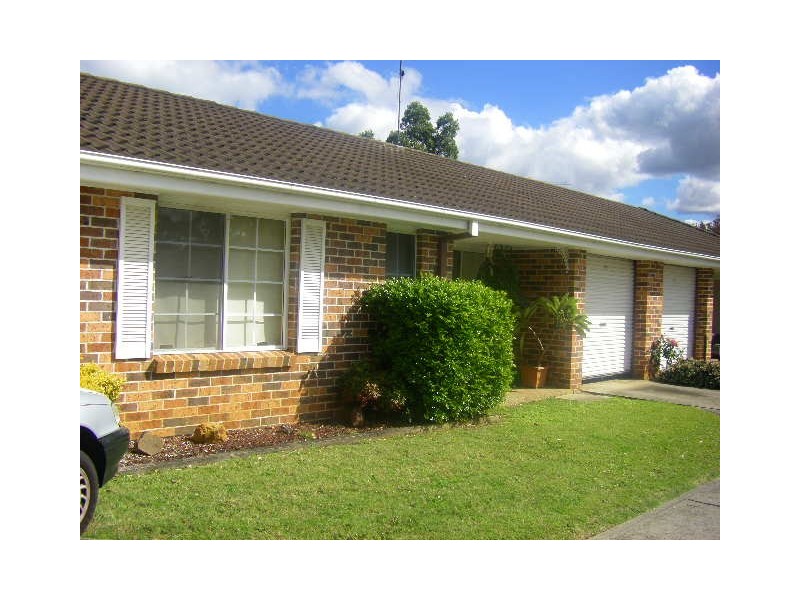 2/52 WILLIAM ST, North Richmond NSW 2754