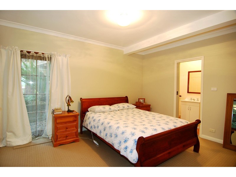 15 CURRAWONG CRESCENT, Bowen Mountain NSW 2753