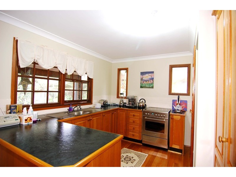 15 CURRAWONG CRESCENT, Bowen Mountain NSW 2753