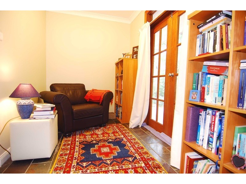 15 CURRAWONG CRESCENT, Bowen Mountain NSW 2753