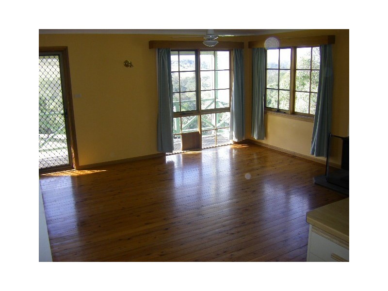 83H WILLOW GLEN RD, Kurrajong NSW 2758