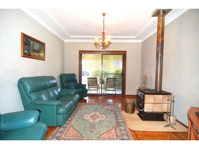 Mcgraths Hill NSW 2756