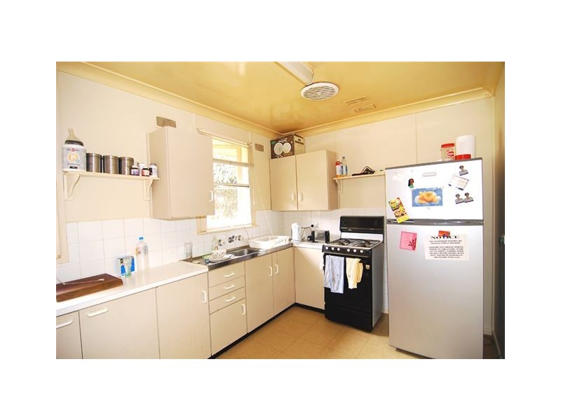 10 Powell Street, Richmond NSW 2753