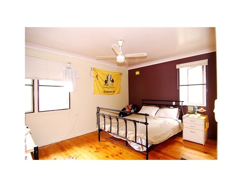 10 Powell Street, Richmond NSW 2753