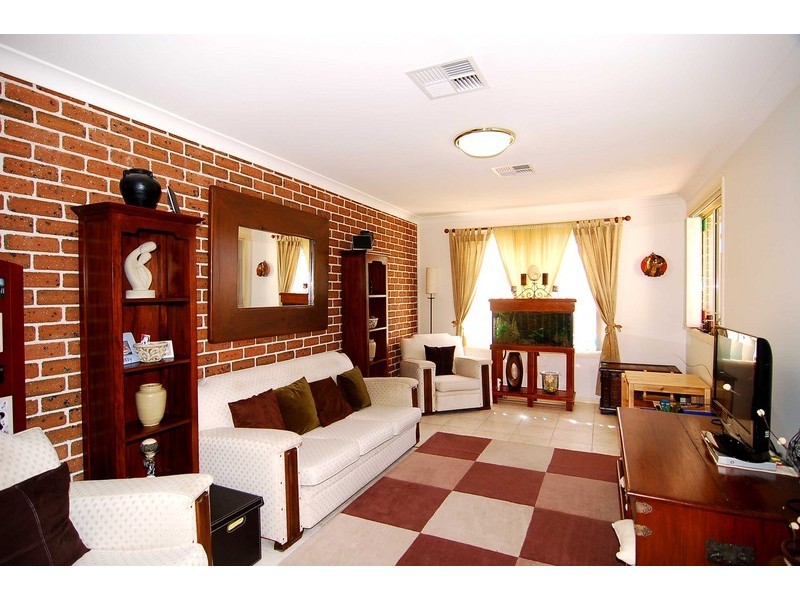 Mcgraths Hill NSW 2756