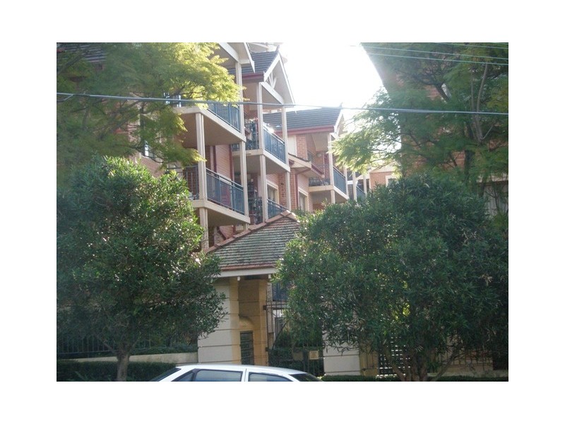 11/18-20 NORTHCOTE ST, St Leonards NSW 2065