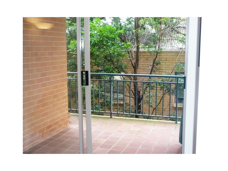 11/18-20 NORTHCOTE ST, St Leonards NSW 2065