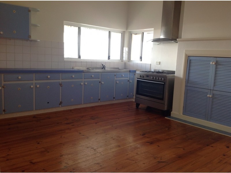 17 Ocean Ave, Port Lincoln SA 5606