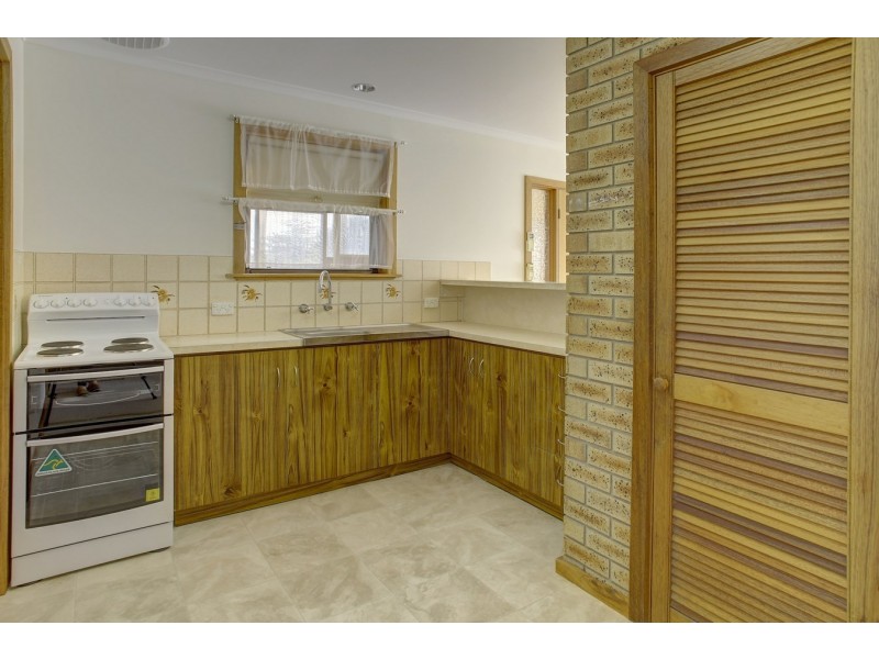 2/86 London Street, Port Lincoln SA 5606