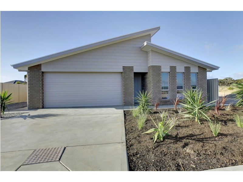 8 Whiting Court, Port Lincoln SA 5606