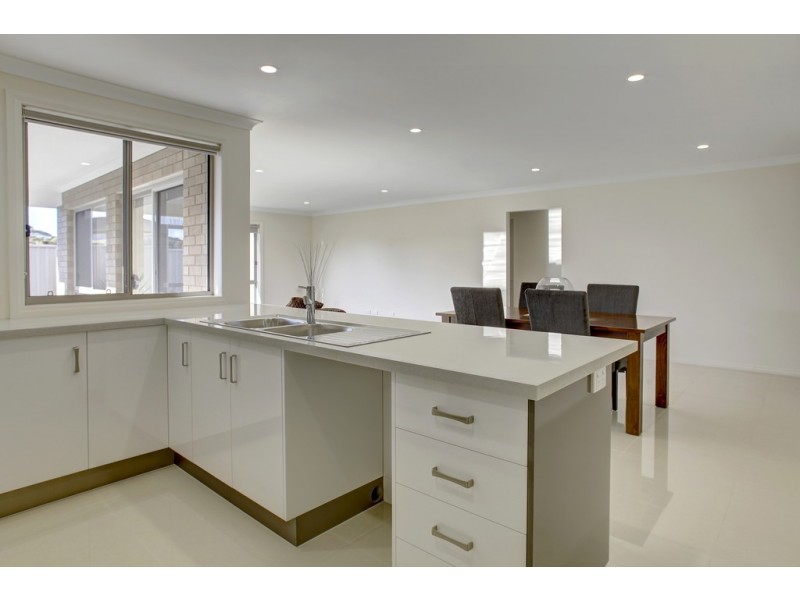 8 Whiting Court, Port Lincoln SA 5606