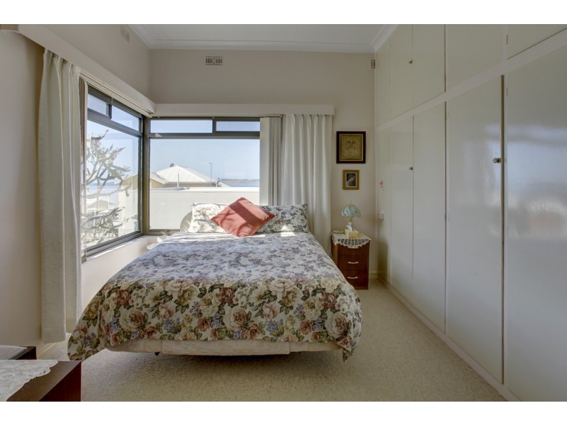 5 Lombardy Place, Port Lincoln SA 5606