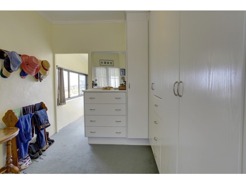 5 Lombardy Place, Port Lincoln SA 5606