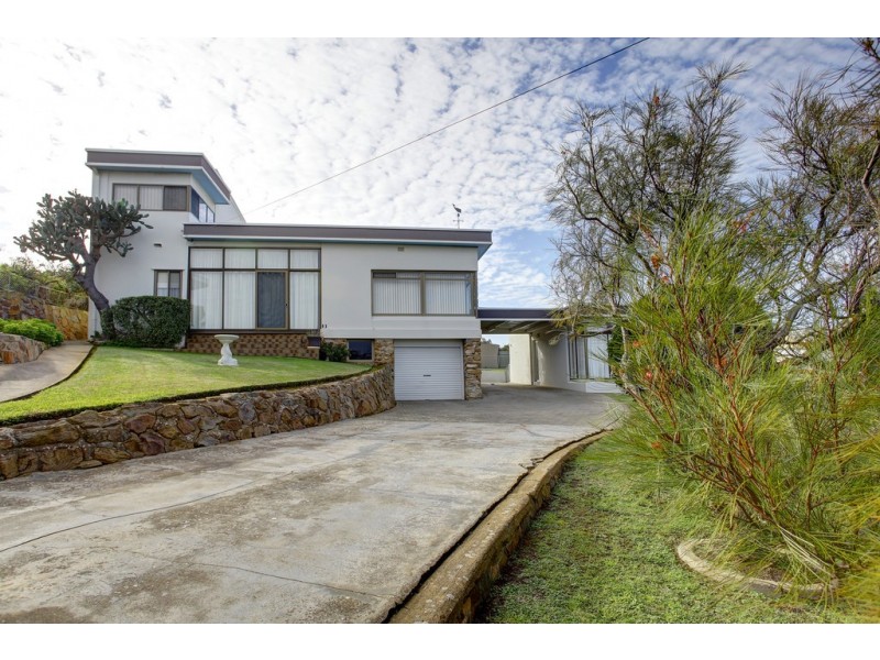 5 Lombardy Place, Port Lincoln SA 5606