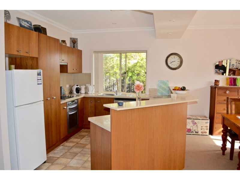 10/2 Benson Avenue, Coffin Bay SA 5607
