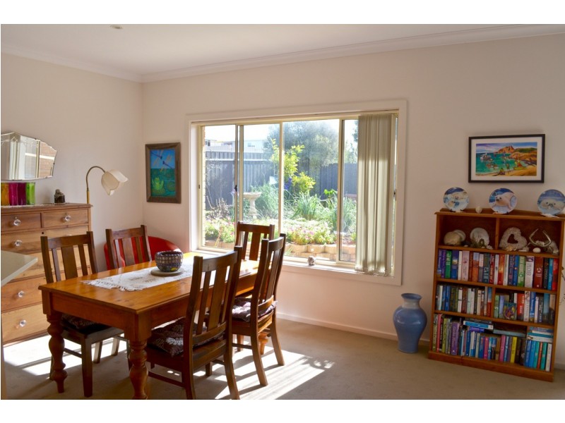 10/2 Benson Avenue, Coffin Bay SA 5607