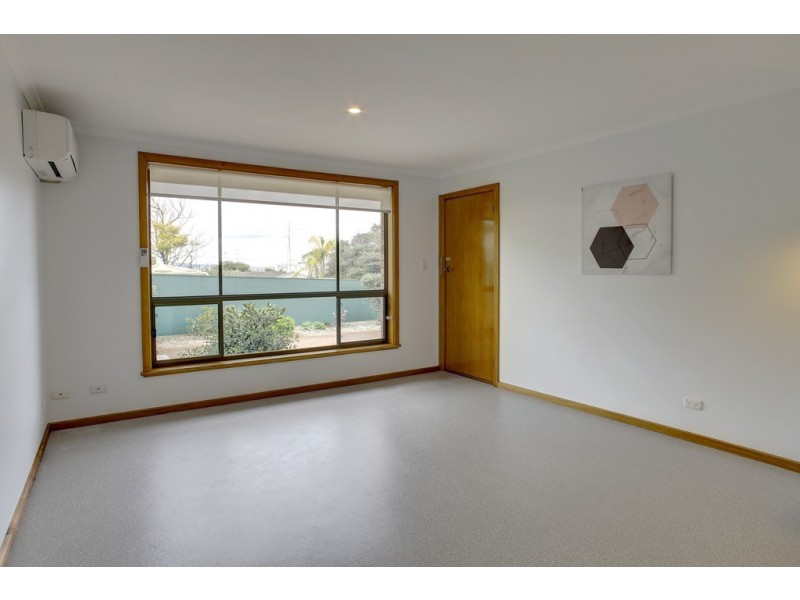 2/13 New West Road, Port Lincoln SA 5606