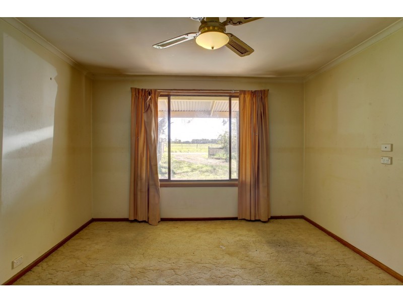 679 Flinders Highway, Port Lincoln SA 5606