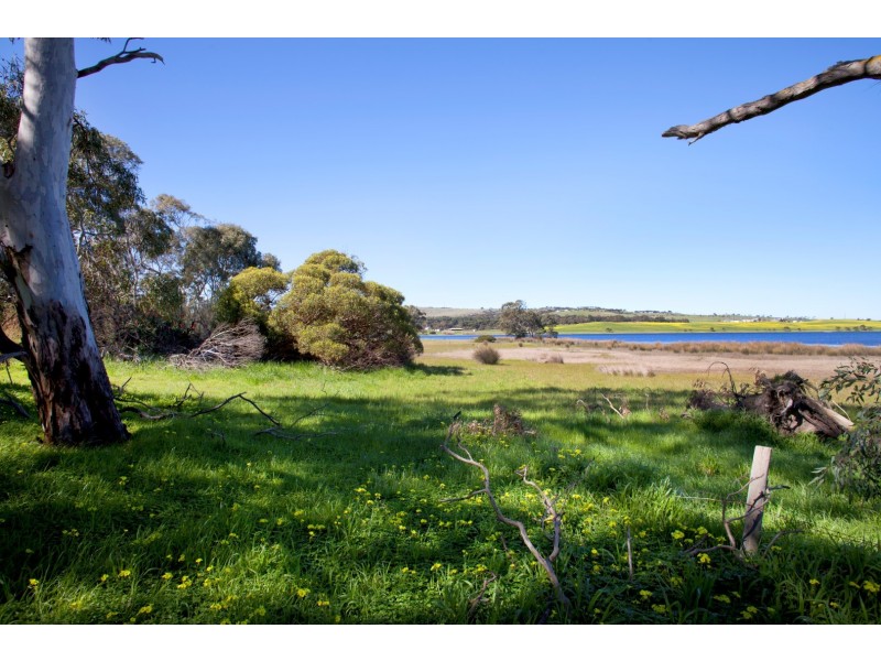 679 Flinders Highway, Port Lincoln SA 5606