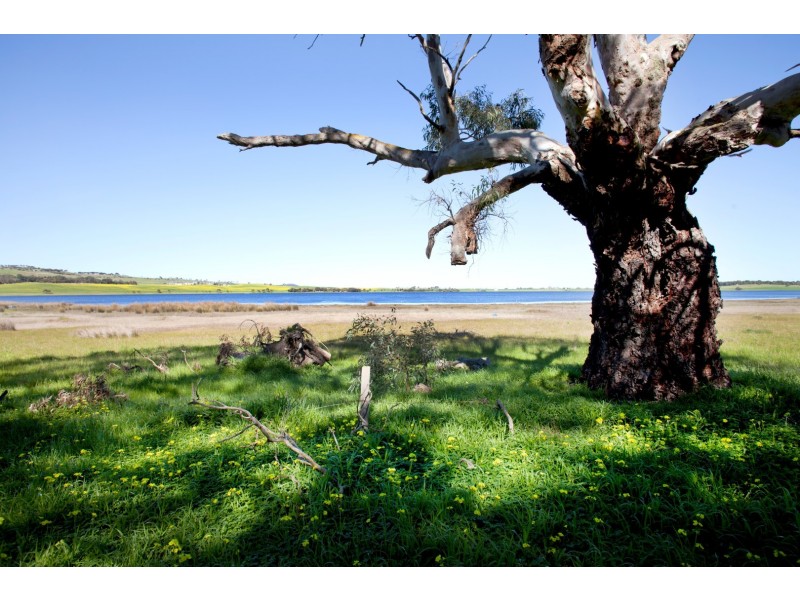 679 Flinders Highway, Port Lincoln SA 5606