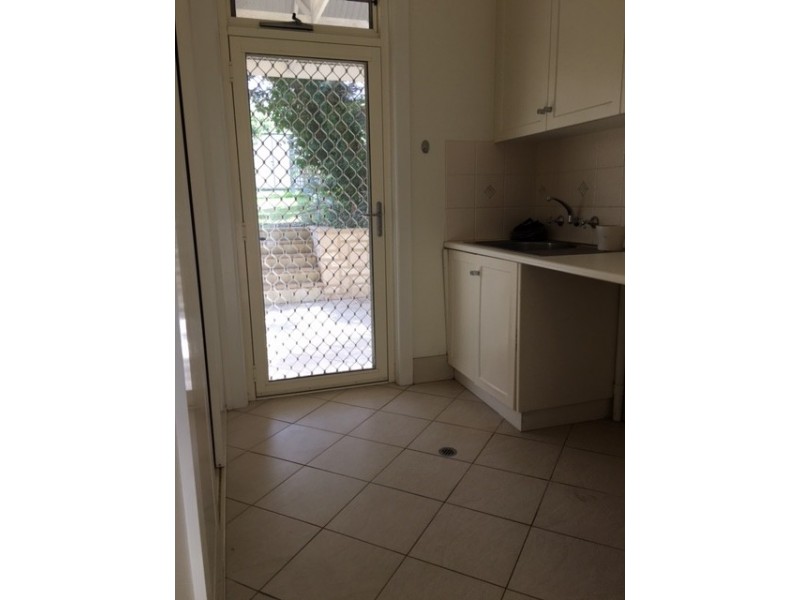 33 Oxford Tce, Port Lincoln SA 5606