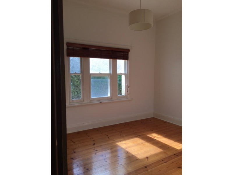 33 Oxford Tce, Port Lincoln SA 5606