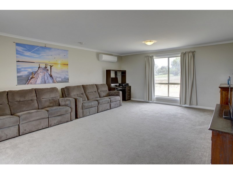 63-71 Stormbird Drive, Boston SA 5607