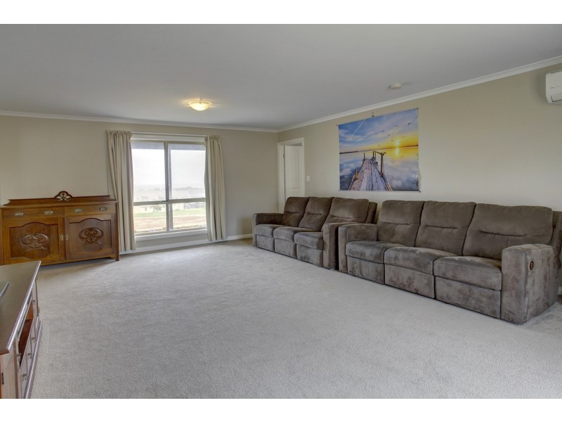 63-71 Stormbird Drive, Boston SA 5607