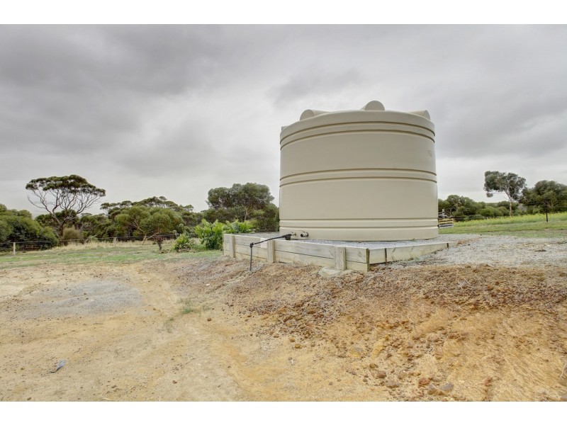 63-71 Stormbird Drive, Boston SA 5607