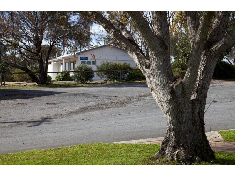 26 Pelican Court, Coffin Bay SA 5607