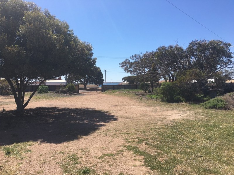 1 Kent Street, Thevenard SA 5690