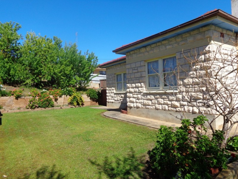 27 Angas Street, Port Lincoln SA 5606