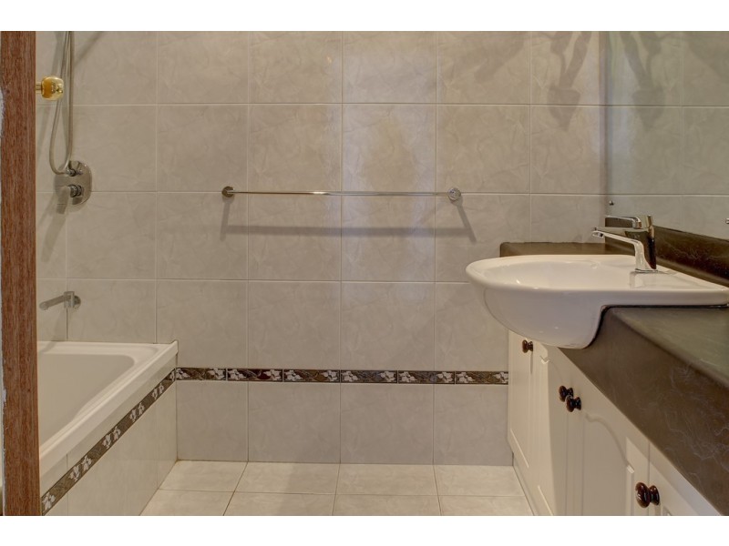 11 Kemp Avenue, Port Lincoln SA 5606