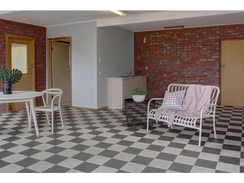 11 Kemp Avenue, Port Lincoln SA 5606