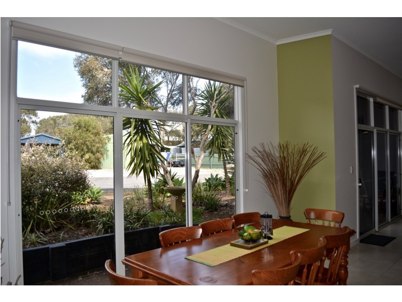 24 Douglas st, Coffin Bay SA 5607