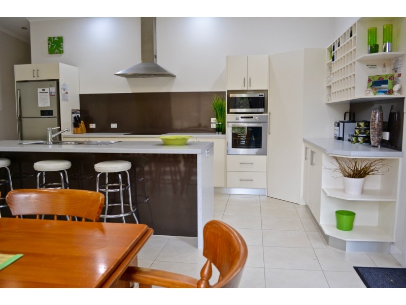 24 Douglas st, Coffin Bay SA 5607