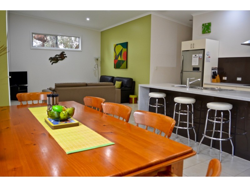 24 Douglas st, Coffin Bay SA 5607