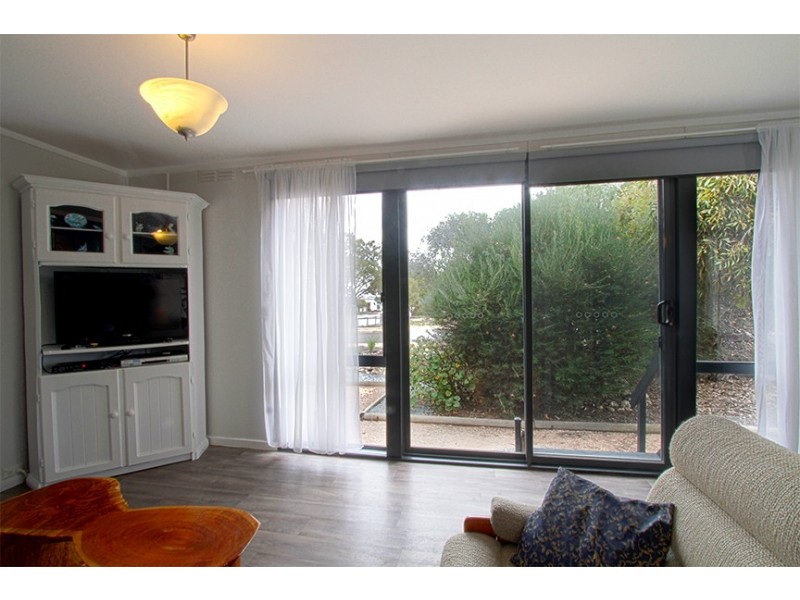 4 Flinders Drive, Streaky Bay SA 5680