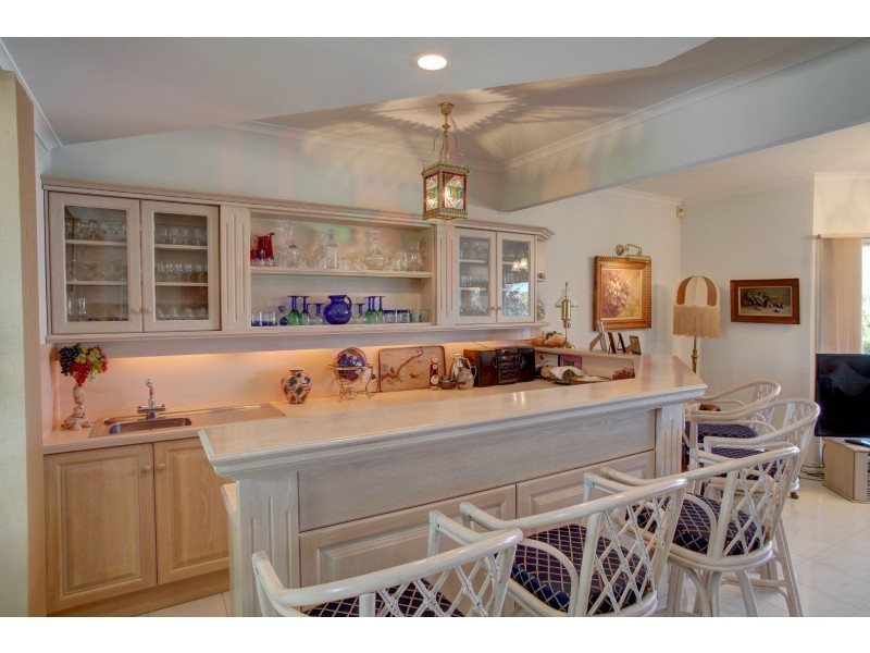 24 Parnkalla Avenue, Port Lincoln SA 5606