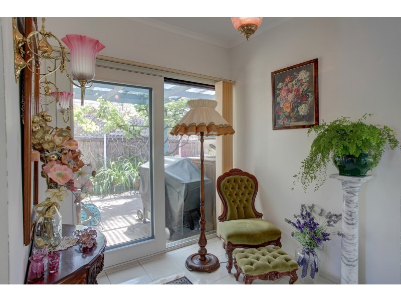 24 Parnkalla Avenue, Port Lincoln SA 5606